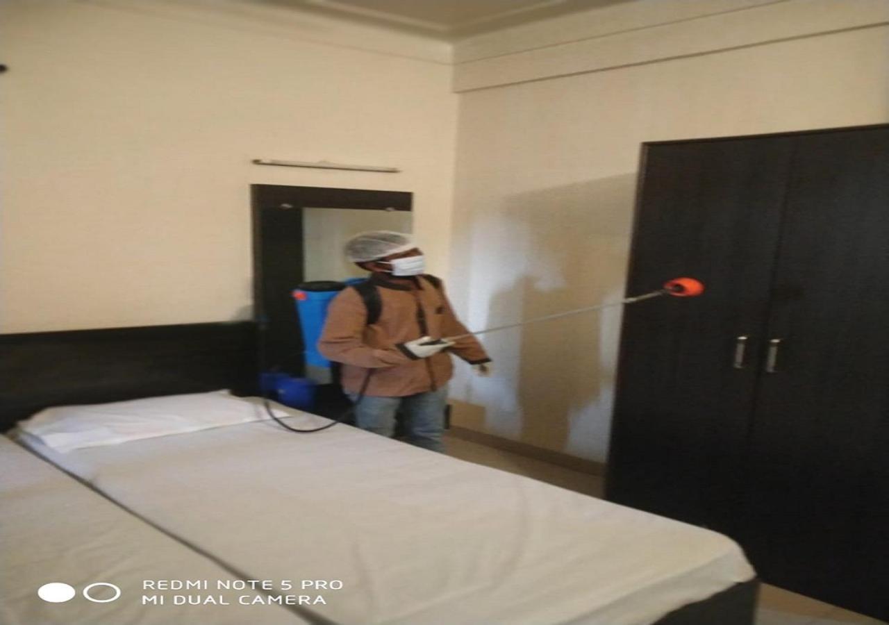 Hotel Rose Lodge Pune Ngoại thất bức ảnh